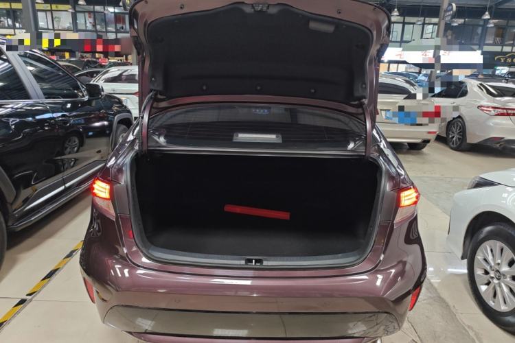 Used Toyota Levin 2019 Dual-Engine 1.8H E-CVT Luxury Edition China VI Standard
