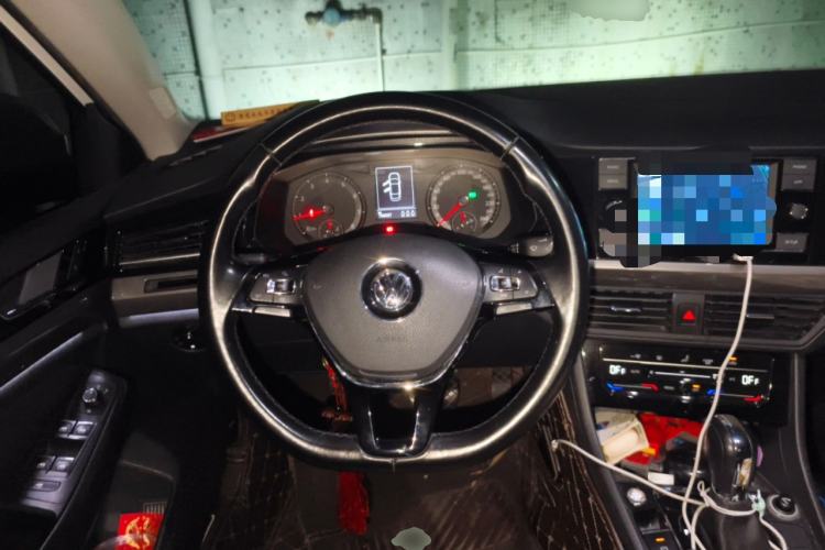 Used Volkswagen Bora 2020 1.5L Automatic Elite Version Steering Wheel