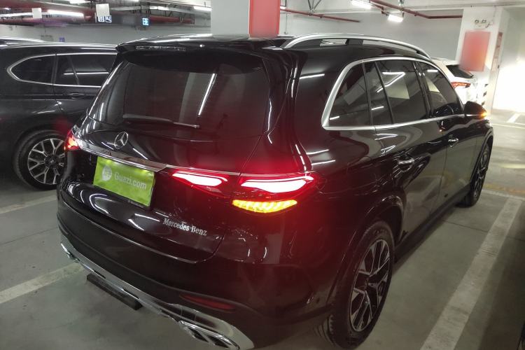 Used Mercedes-Benz GLC 2024 Facelifted GLC 260 L 4MATIC Luxury Version 5 Seats