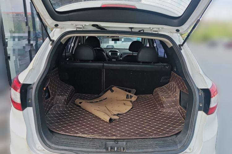 Used Hyundai ix35 2013 2.0L Automatic Two-Wheel Drive Smart GLS China V Standard Trunk