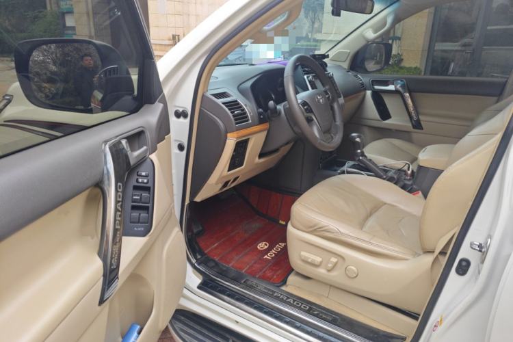 Used Toyota Prado 2018 3.5L Automatic TX-L with Rear-Mounted Spare Tire