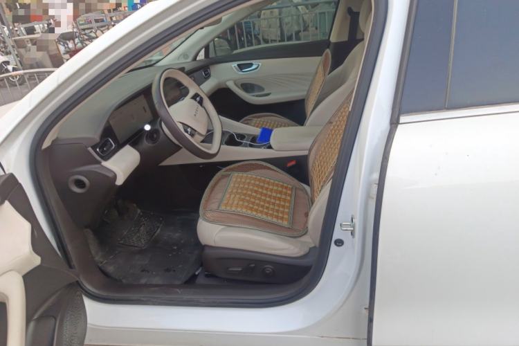 Used Roewe D7 2023 DMH 125km Excellence Edition
