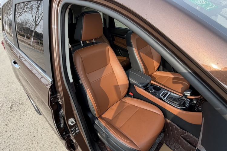 Used HYOSOW H5 2018 1.3T CVT Luxury Model Right Front Seat