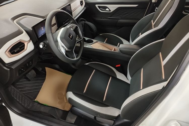 Used JAC Yiwei E10X 2024 Charming Edition 301km Lite