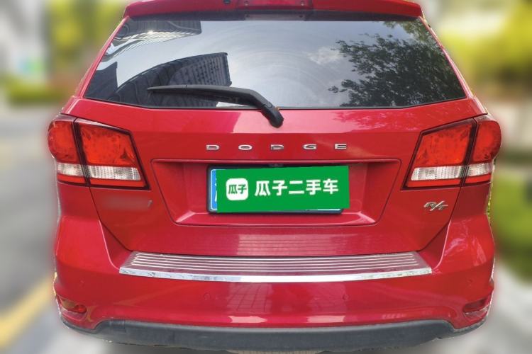 Used Dodge Journey 2013 2.4L Two-Wheel Drive Luxury Version