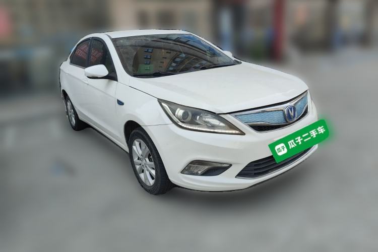 Used CHANGAN Eado New Energy 2018 EV300 Enjoyment Model Front Right 45 Deg