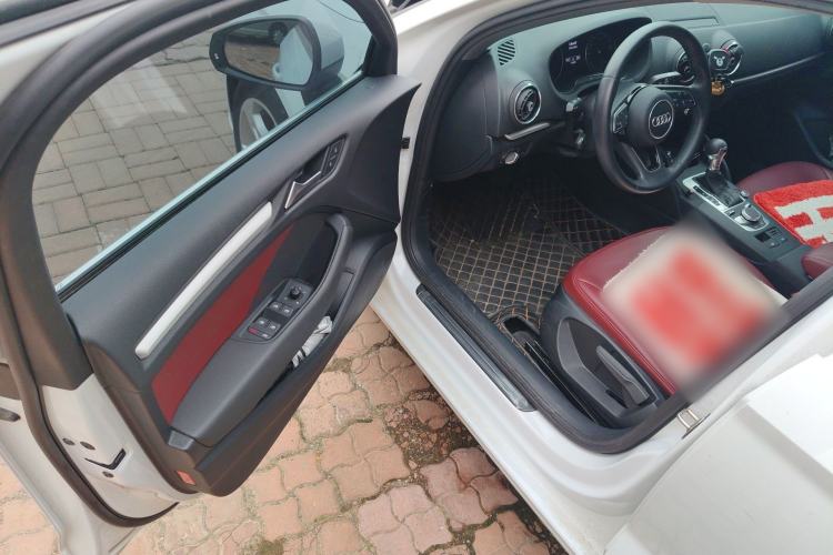 Used Audi A3 2020 Limousine 35 TFSI Ambition China VI Driver Seat