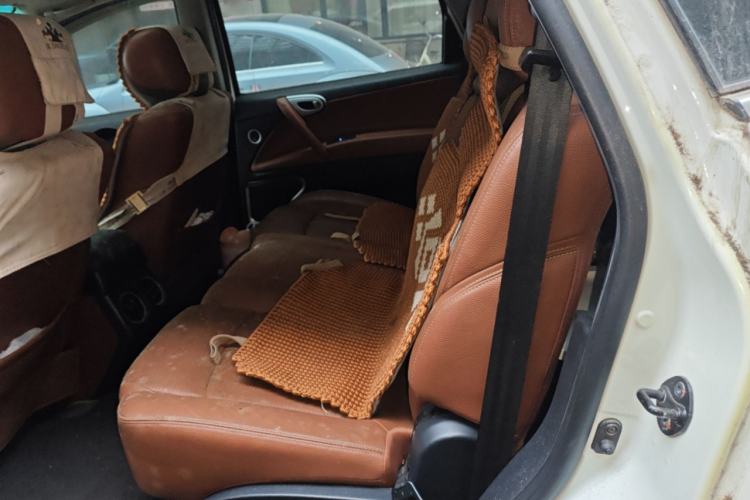 Used Luxgen Great 7 SUV 2012 Limited-Edition Sharp Model 2.2T Two-Wheel Drive Smart Version