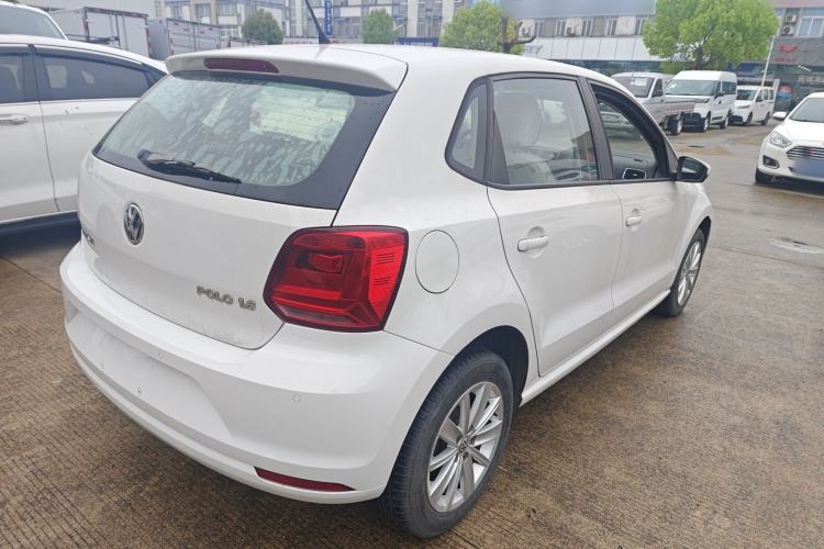 Used Volkswagen Polo 2014 1.6L Automatic Comfort Edition Rear Right 45 Deg