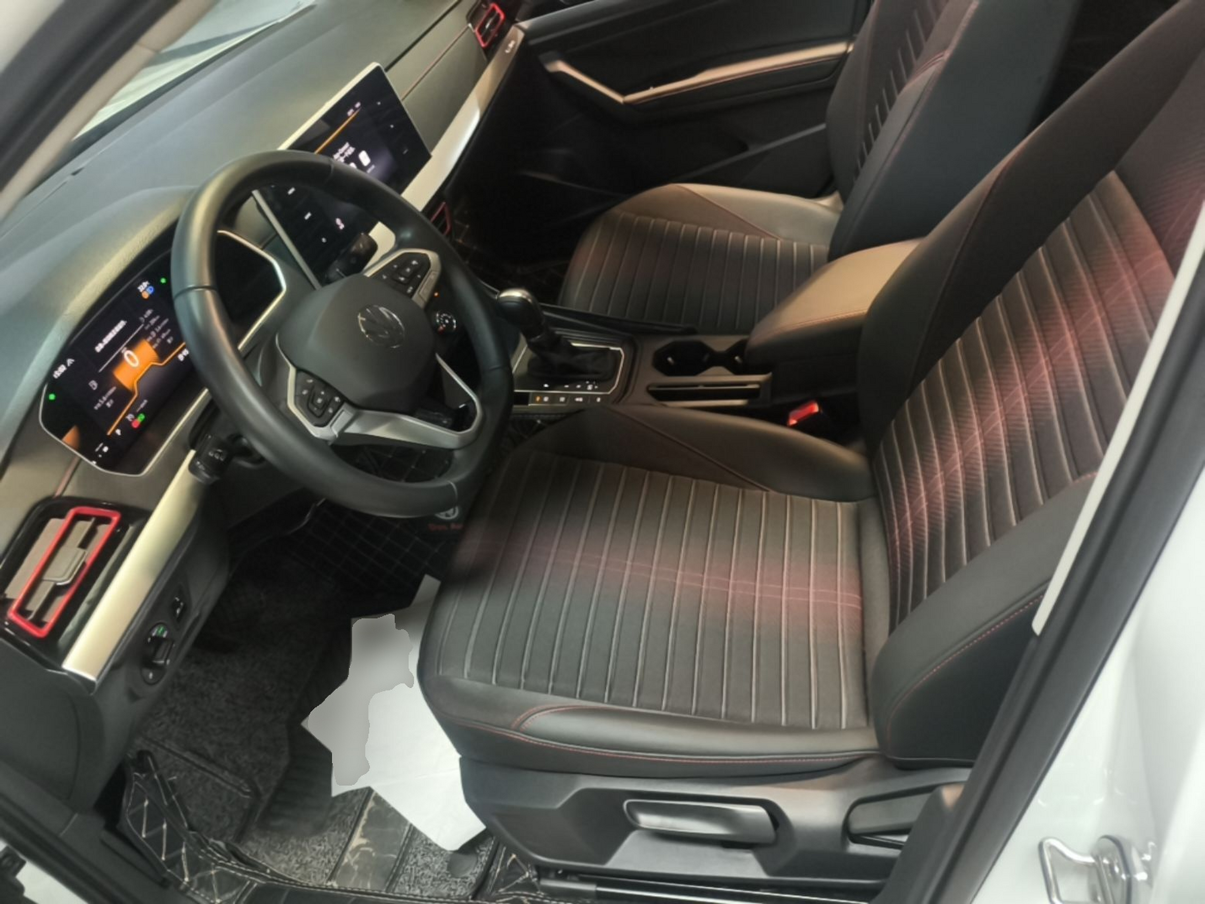 Interior delantero