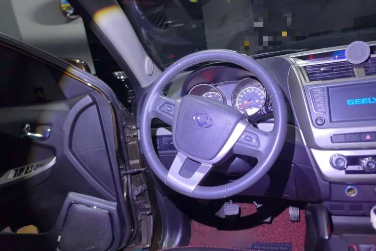 Used Geely Auto GX7 2015 Classic Edition 1.8L Manual New Urban Upgrade Version China IV Standard