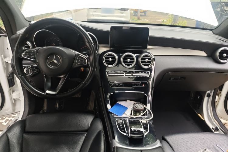 Used Mercedes-Benz GLC 2016 GLC 200 4MATIC Center Console