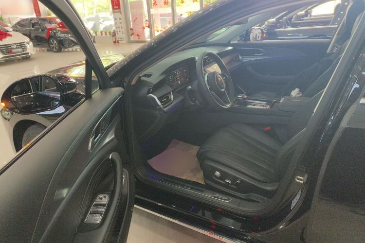 Used Hongqi H5 2024 2.0T Automatic Smart Connect Flagship Edition