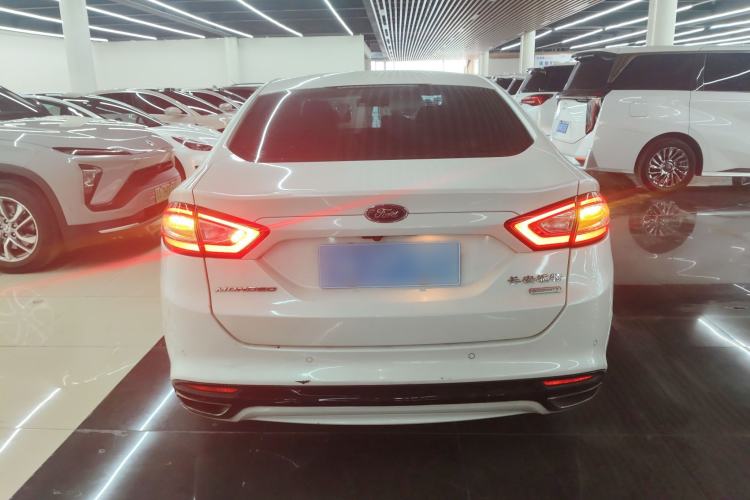 Used Ford Mondeo 2013 2.0L GTDi 200 Luxury Model
