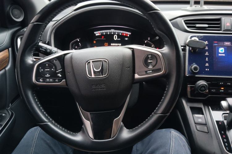 Used Honda CR-V 2017 240TURBO CVT Front-Wheel Drive Fashion Edition