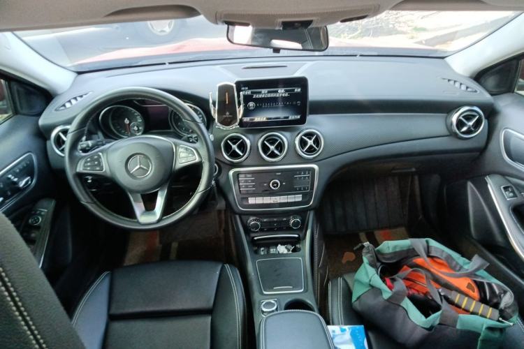 Used Mercedes-Benz GLA 2018 GLA 200 Fashion Model
