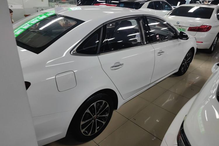 Used Roewe i6 New Energy 2019 PLUS 50T Internet Glory Flagship Edition