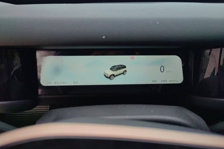 Used iCAR 03 2024 501km Four-wheel Drive Long-Range Advanced Version
