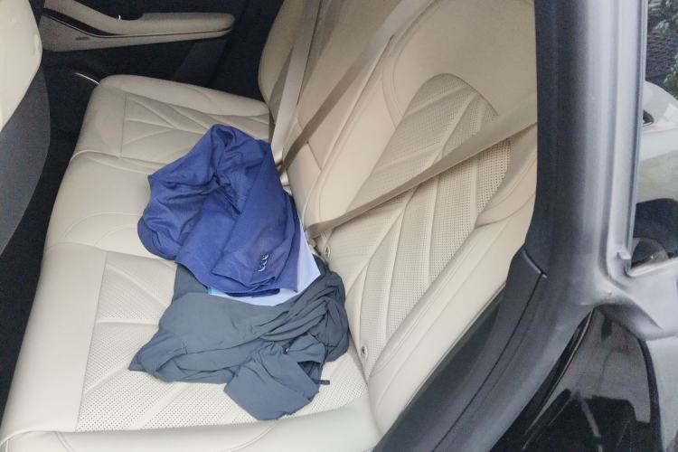 Used Nio ET5T 2025 75 kWh Touring