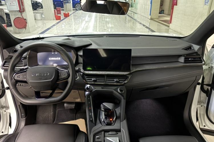 Used Lynk & Co 06 2023 Remix 1.5T JinPro Interior 7