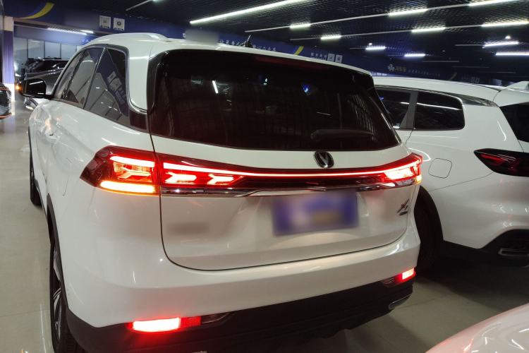 Used Changan X7 PLUS 2024 1.5T Automatic Luxury 7-Seater
