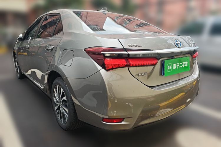 Used Toyota Corolla 2018 Dual-Engine 1.8L E-CVT Smart Edition