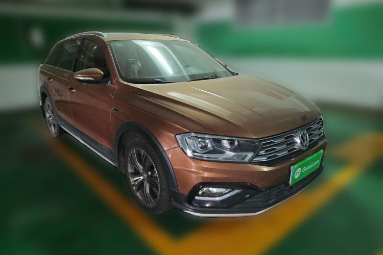 Used Volkswagen C-TREK 2017 230TSI DSG Luxury Model