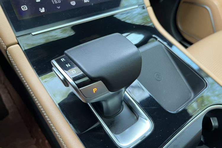 Used Li Auto ONE 2021 Extended-Range 6-Seater Version Interior 9