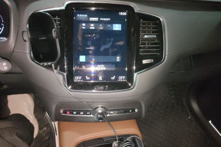 Used Volvo XC90 New Energy 2021 E-Drive Hybrid T8 Luxury Flagship 7-Seater