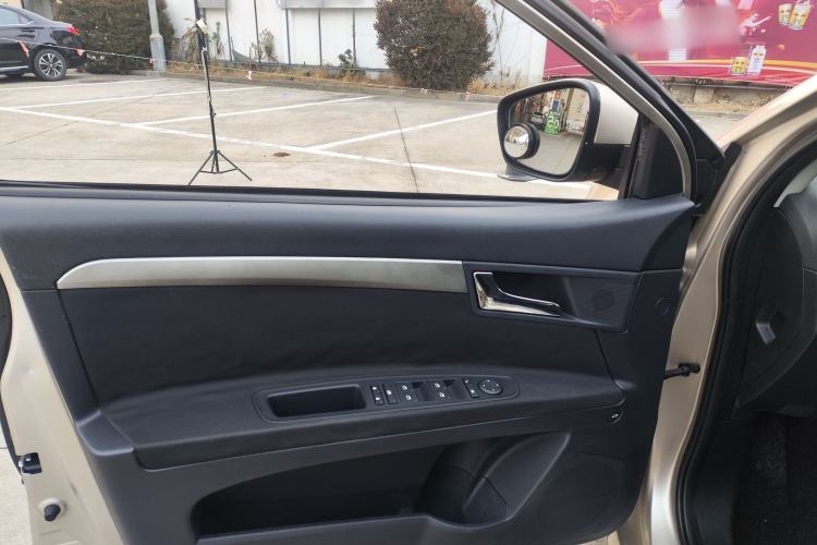 Used Roewe 350 2014 1.5L Automatic Xunda Edition