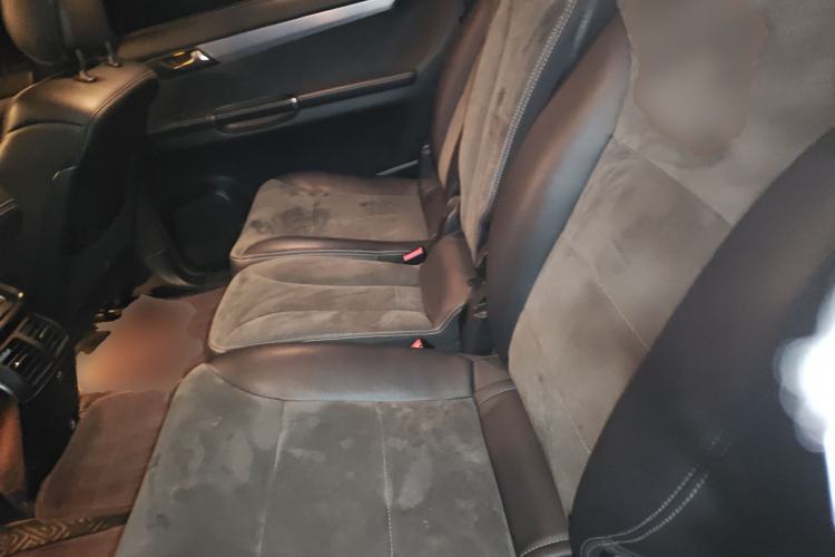 Used Mercedes-Benz R-Class 2014 R 320 4MATIC Business Model