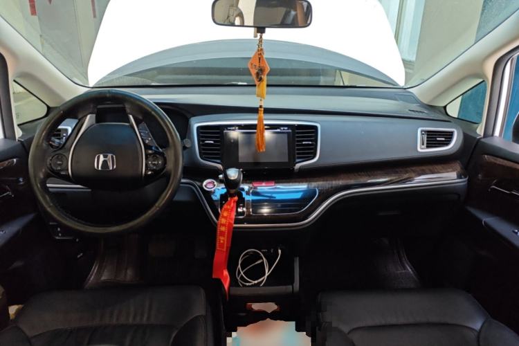 Used Honda Odyssey 2015 2.4L Smart Edition Center Console