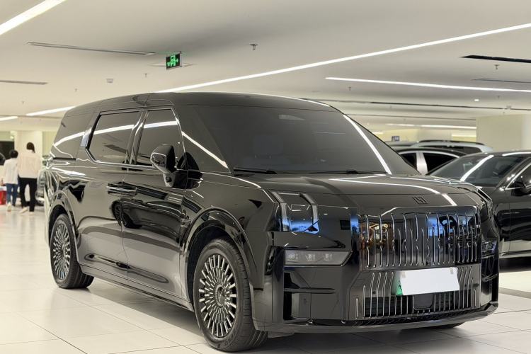 Used Zeekr 009 2022 WE Edition