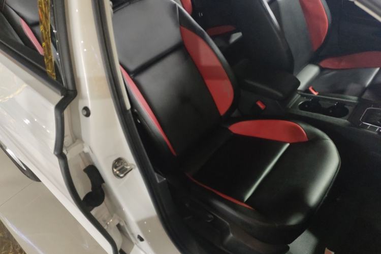 Used Volkswagen Lamando 2021 230TSI DSG Fashion Edition
