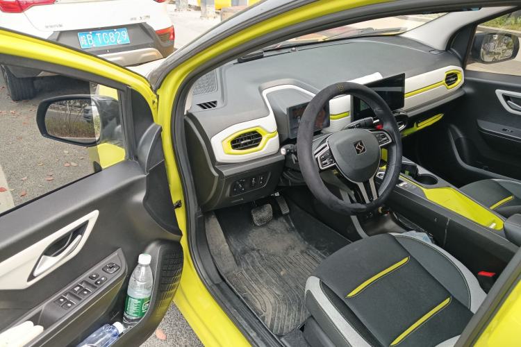 Used SOL E10X 2021 302 km Range Luxury Version 30.2 kWh