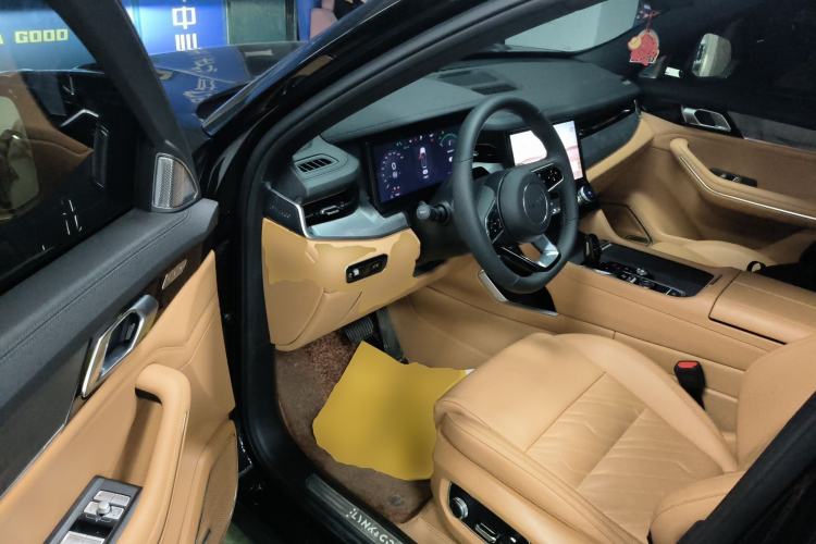 Used Lynk & Co 09 2024 2.0T Four-Wheel Drive Sport Edition Five Seats
