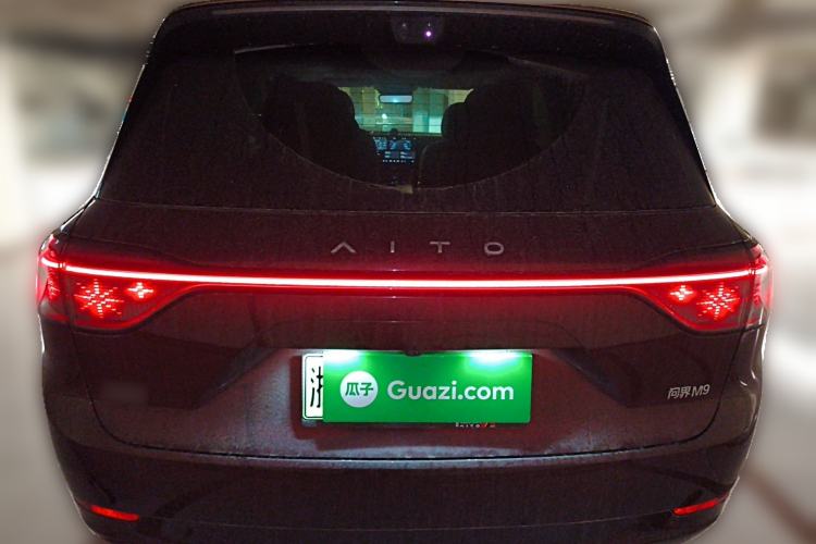 Used Hima AITO M9 2025 Extended-Range Ultra Version 52 kWh 6-Seater Rear