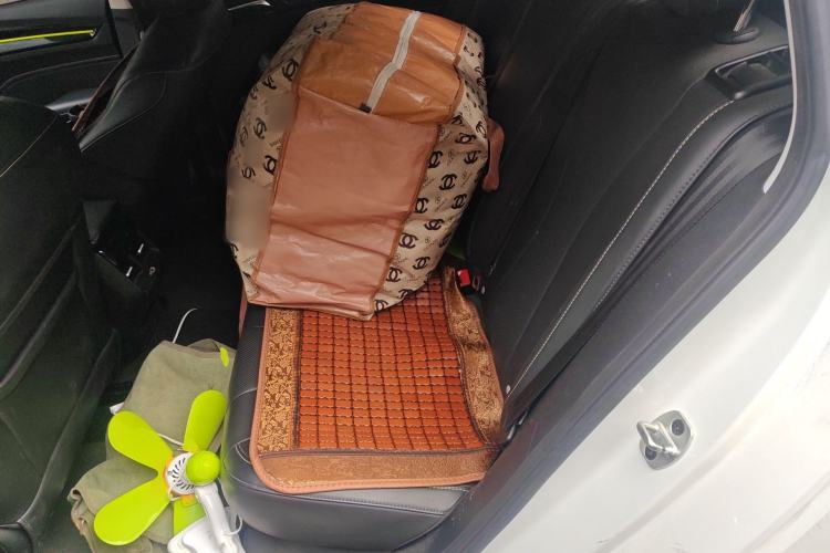 Used Roewe i5 2021 1.5L CVT Diamond Edition