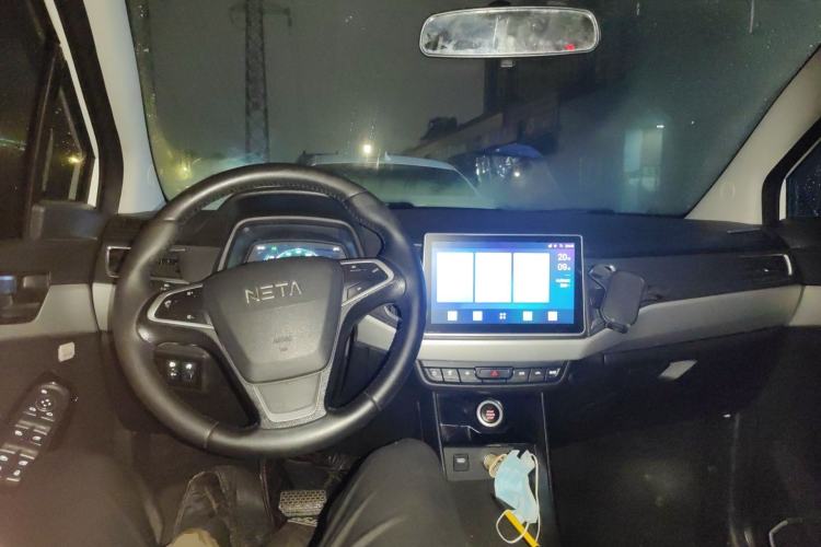 Used NETA N01 2020 380V Center Console