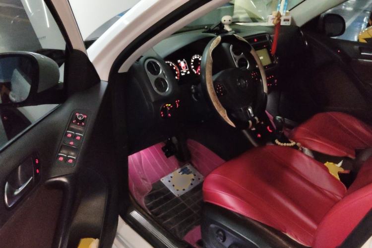 Used Volkswagen Tiguan 2015 1.8TSI Automatic Two-Wheel Drive Luxury Model