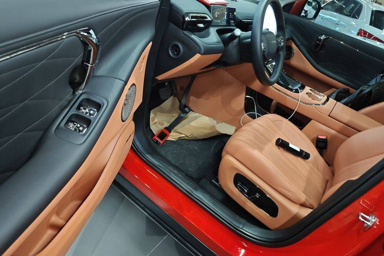 Used AION V 2024 Aion Tyrannosaurus 650 LiDAR Edition
