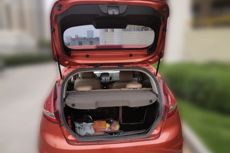 Used Ford Fiesta 2011 Hatchback 1.5L Automatic Fashion Edition Trunk