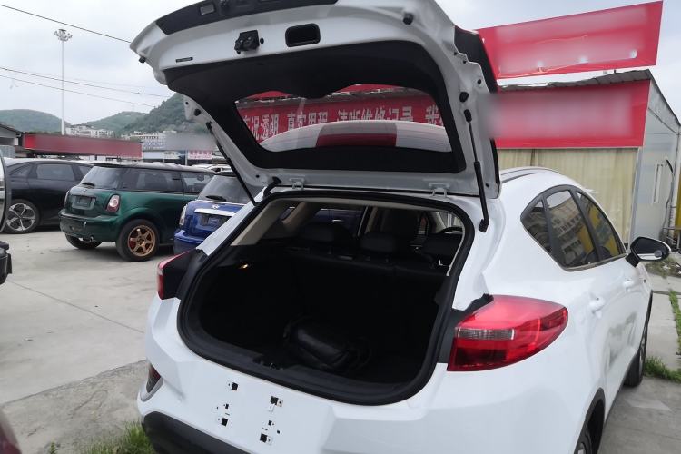 Used Geely Auto Emgrand GS 2016 Elegant Edition 1.3T Automatic LingShang Model Trunk