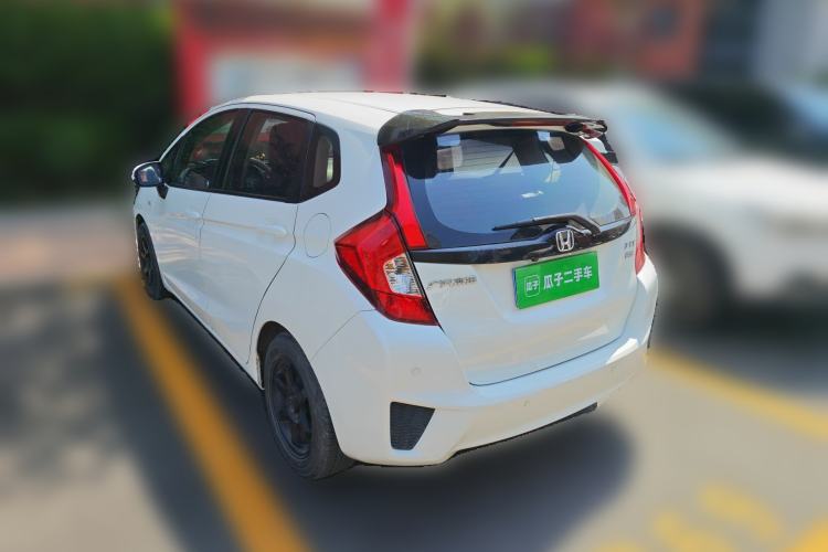 Used Honda Fit 2014 1.5L LX CVT Comfort Model Rear Left 45 Deg