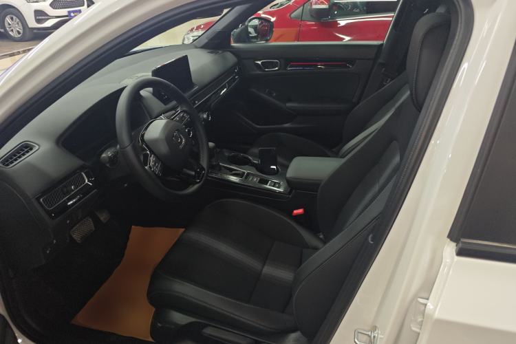 Used Honda Civic 2025 240TURBO CVT SmartFun Pro Left Front Seat