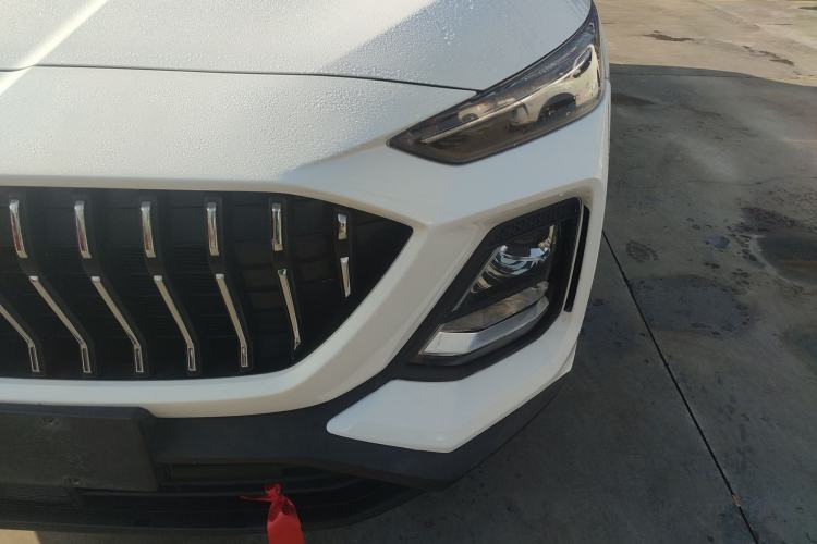 Used SOL X8 2021 300T DCT Luxury Smart Connect Edition 5 Seats
