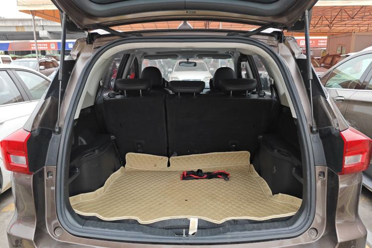 Used Haval M6 2018 Revised Version 1.5T DCT Two-Wheel Drive Elite Edition