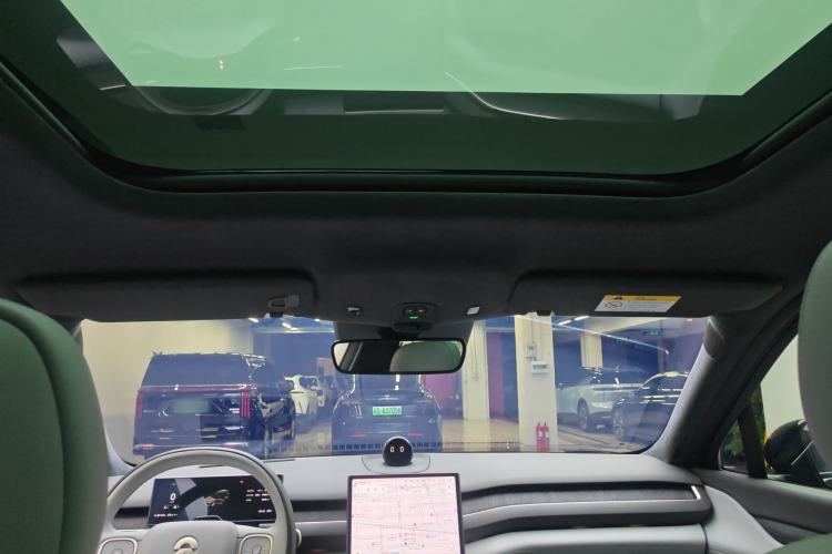 Used Nio ES8 2023 100kWh Signature Edition
