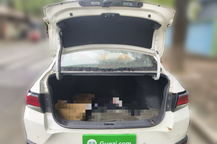 Used Venucia D60 2018 1.6L CVT Smart Connect Elite Edition