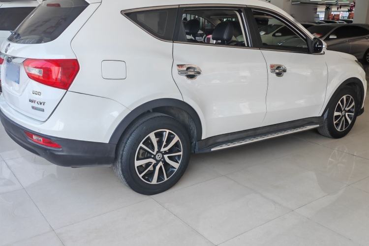 Used Dongfeng Fengon 580 2017 Revised Version 1.5T CVT Luxury Edition
